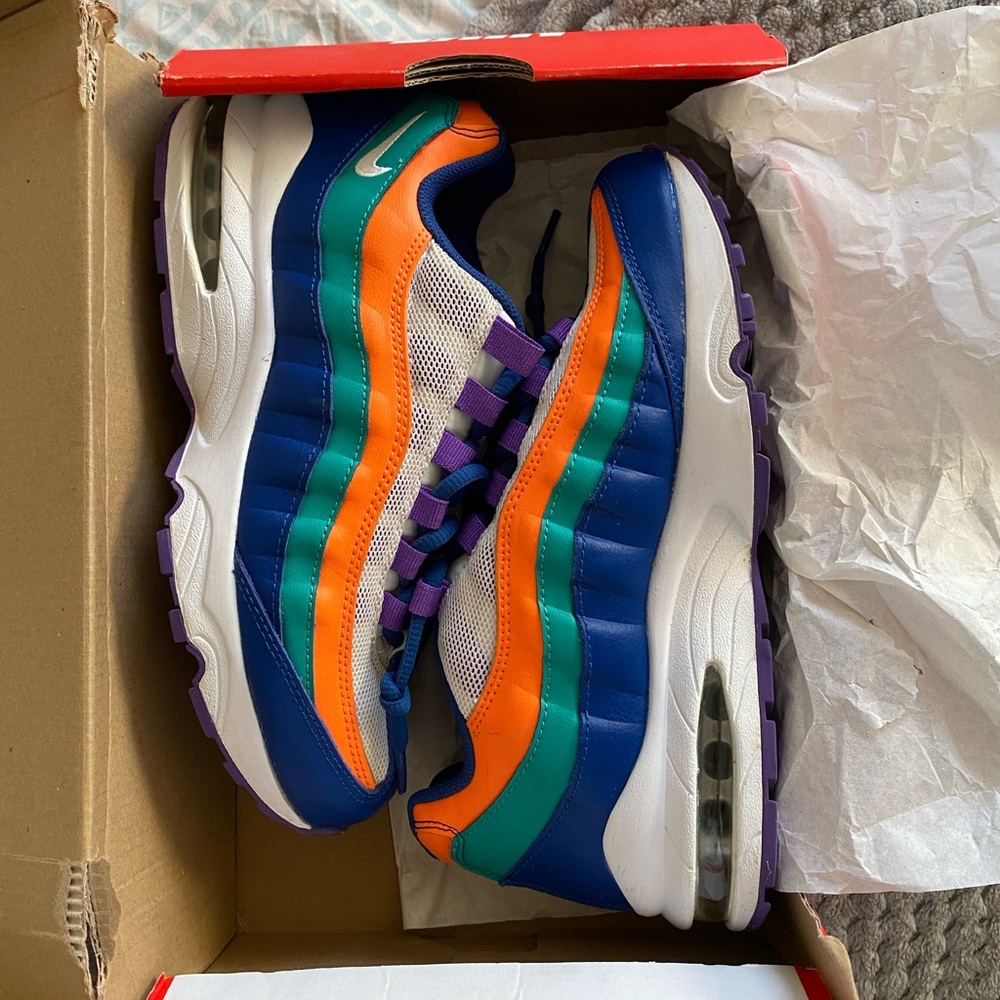 Nike Sneakers